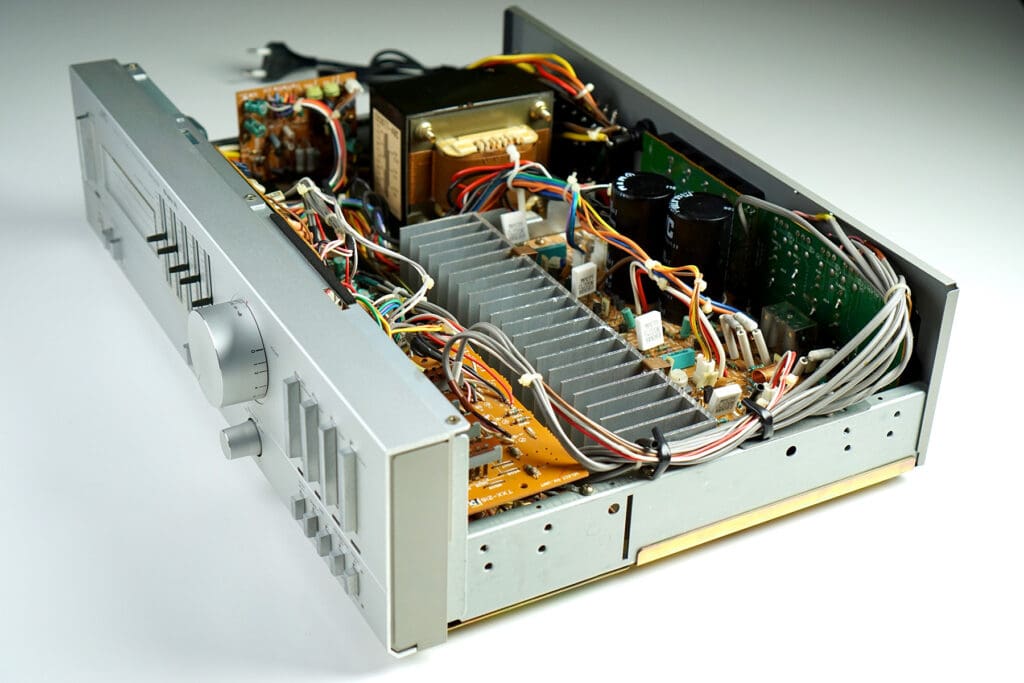 JVC-A-X4-19 JVC A-X4